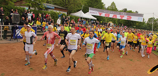 Auf ging es zum 6. Münchner-Kindl Lauf am 04.05.2013 im Englischen Garten (Foto: MartiN Schmitz)